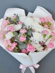 СУПЕР СТОЙКИЙ! Букет с кустовой гвоздикой и хризантемой