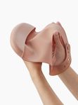 Нагрудный фартук силиконовый beige red Happy Baby (6мес+)