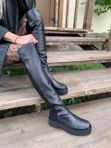 Ботфорты женские STUART WEITZMAN