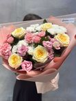 Сборный букет с пионовидными розами