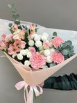 Микс букет из нежных цветов