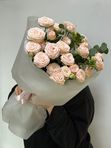Моно букет из кремовых кустовых роз / 5шт.