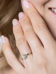Кольцо из золота 1971-151-46-00/17,5 размер с бриллиантом Vesna jewelry