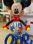 Mickey & Minnie figure 1