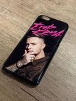 Чехол с печатью на iPhone