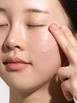 Бустер-сыворотка с микроиглами и коллагеном 100 увлажнения и сияния VT Cosmetics