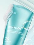 Очищающая пенка с азелаиновой кислотой medicube Azelaic Acid Niacinamide Deep Clean Foam Cleanser