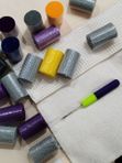 Ковровая техника на подушке "Лиловый цветок" 40см40 кк 14401