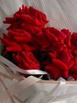 Букет «Алые французские розы 15 шт»