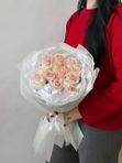 Букет из 13 нежно-розовых кенийских роз