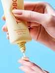 Солнцезащитный праймер для сужения пор Tocobo Vita Airy Sun Primer SPF50+ PA++++