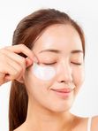 Коллагеновые патчи для век MEDIPEEL⁺ Red Lacto Collagen Eye Patch (60p)