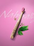 CURAPROX CS Wood. Зубная щётка деревянная