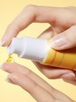 Осветляющая сыворотка для глаз с койевой кислотой Medicube  Kojic Acid Turmeric Vita Eye Gel Serum 30мл