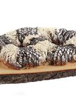 Svētku kliņģeris ar šokolādes biezpiena pildījumu ar drumstalām (13,99 Eur/Kg)