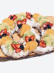 Svētku kliņģeris ar karameļu pildījumu un augļiem (14.99 Eur/Kg)