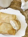Блинчики с курицей, творожным сыром и соленым огурцом, 500 г