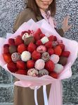 Букет «Мисс клубника в шоколаде»