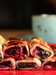 Млинці з маком та вишнею