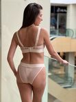 Бюст DKNY (вуаль на кости)