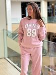 Костюм с брюками DKNY