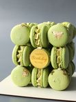 торт-кубик MACARONS