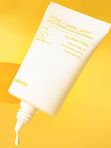 Осветляющий солнцезащитный крем Celimax Pore+Dark Spot Brightening Care Sunscreen SPF50+ PA++++
