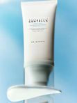 Солнцезащитная сыворотка SKIN1004 Madagascar Centella Hyalu-Cica Sun Serum SPF50+ PA++++, 50 мл