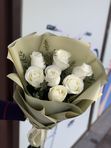 Букет из белых роз