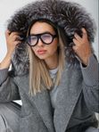 Текстильная куртка на пуху с натуральным мехом