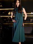 Платье с кружевными рукавами-крылышками