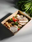 Салат Цезарь с курицей