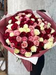 101 роза микс 60см