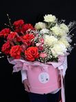 Букет в коробке Инь-Ян