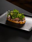 Брускетта с ростбифом\Roast beef bruschetta