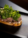Брускетта с ростбифом\Roast beef bruschetta