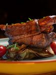 Запеченные говяжьи ребра с картофелем по-домашнему / Baked beef ribs with home-style potatoes