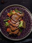 Телятина Шабли с молодыми овощами\Chablis Veal with Young Vegetables