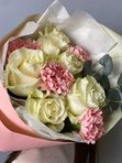 Букет конверт с розами