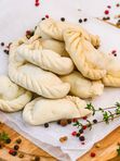 Вареники с капустой и грибами