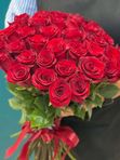 35 эквадорских роз
