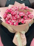 Букет кустовых роз