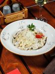 Фетучини с куриной грудкой и грибами