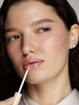 LIP GLOSS CARE. 101 PALE PINK