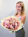 A mix of eustoma and alstroemeria