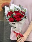 11 red roses