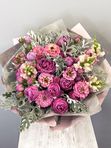 Mixed bouquet with zinnia