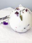 Botanical candle Sphere