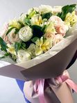 Bombastiki and alstroemeria