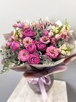 Mixed bouquet with zinnia
